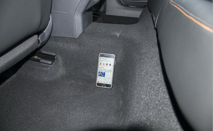 卡罗拉轩逸宝来选哪个更好,轩逸e-power对比卡罗拉双擎