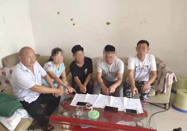 警方抓获传销分子,警方夜袭传销窝点抓获涉案人员