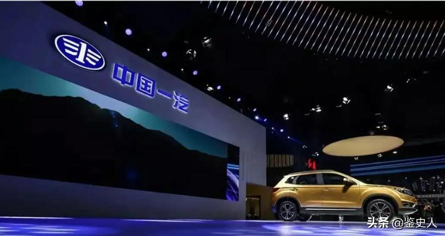 浙江女首富周晓光白手起家攒800亿,江苏女首富身价多少亿