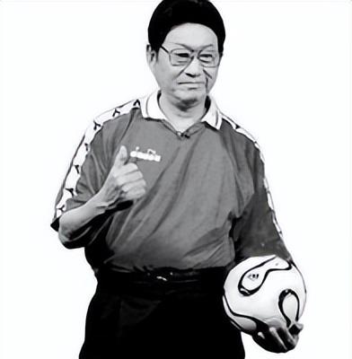 台湾名嘴安乐死视频曝光：家人围坐身旁，喝完药“睡”在儿子怀中