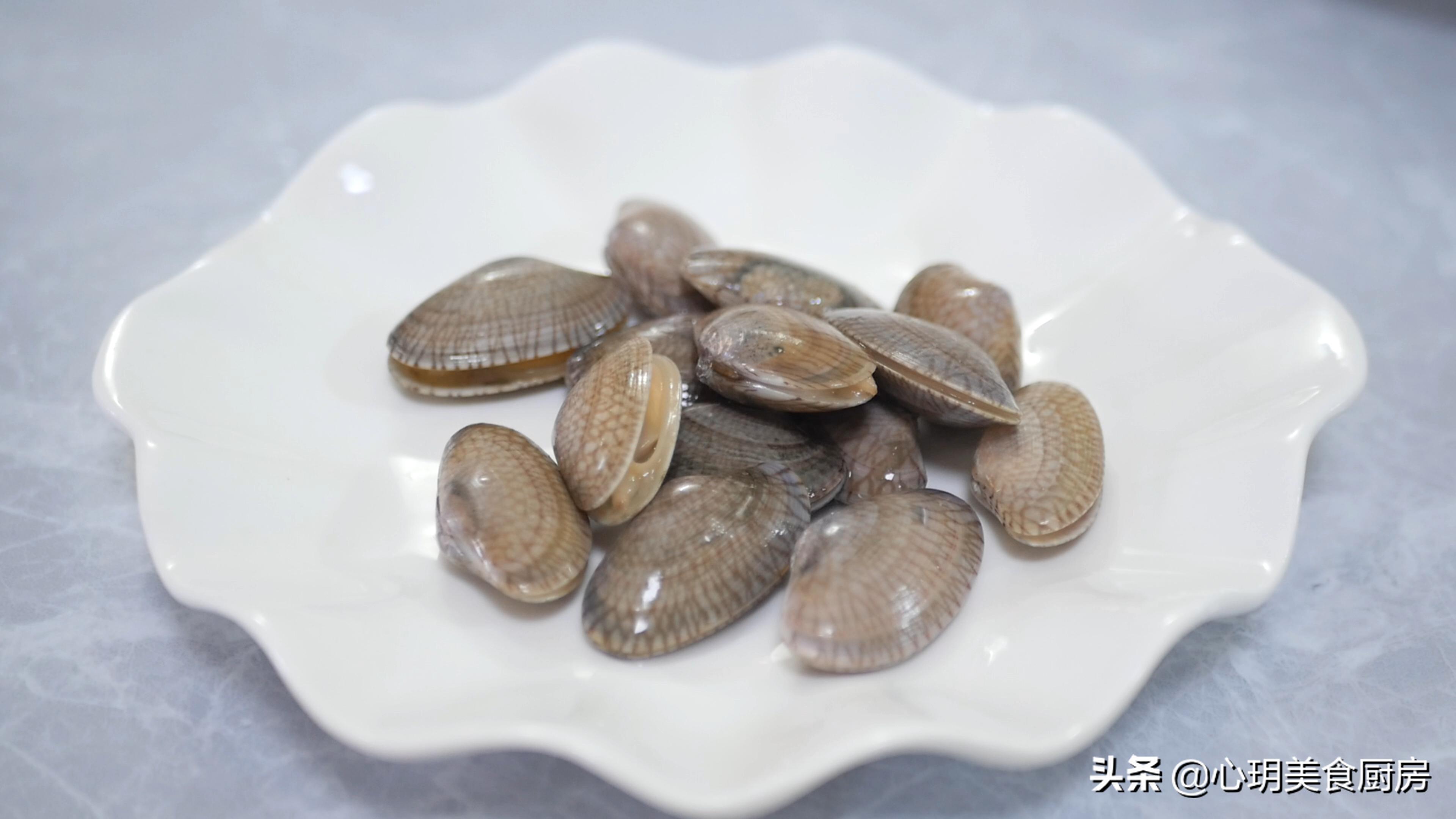 文蛤和花蛤可以一起炒着吃吗,文蛤和花蛤的区别吃起来一样吗