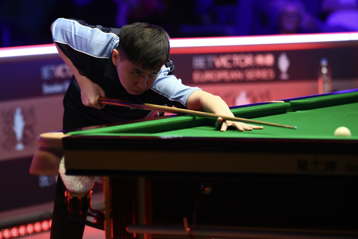 最新战报世界冠军3-0淘汰19岁小将,中国军团四人晋级澳网单打第二轮