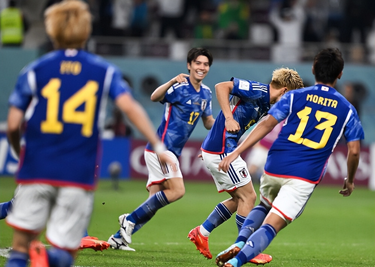 神剧情！2-1！森保一神了，日本队绝境逆袭创造奇迹，掀翻西班牙