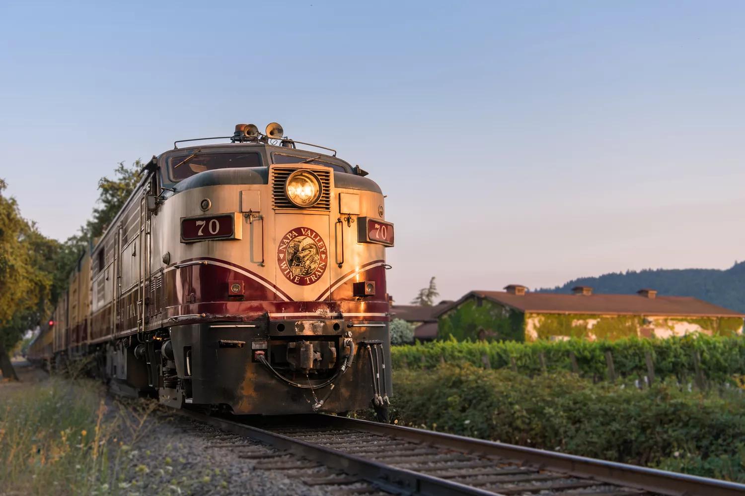 世界8大品酒列车