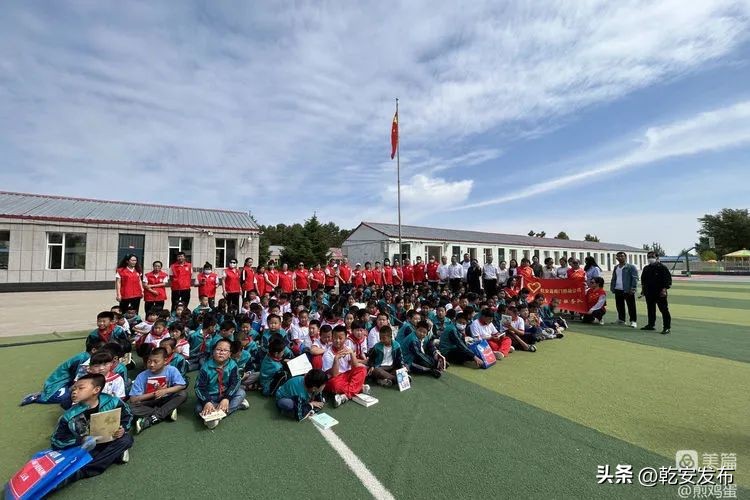 乾明路小学六一汇演,教苑秀风采