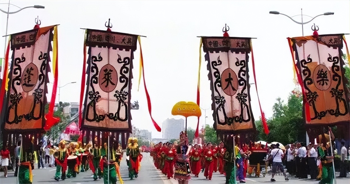 传奇大英县,传奇大英的作品