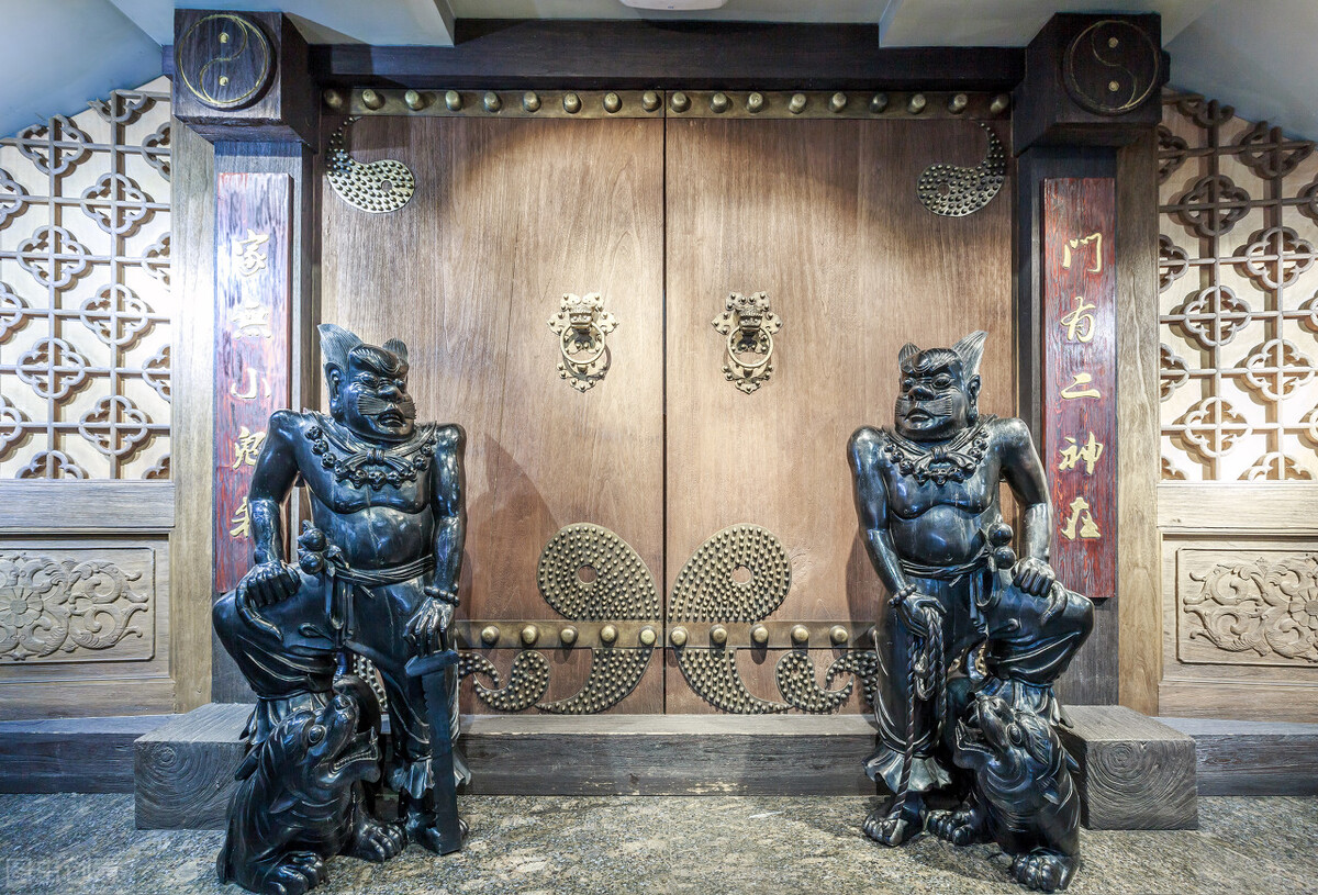 李世民：太子不容我，无奈搞玄武门之变；李渊：你赢了！我退了