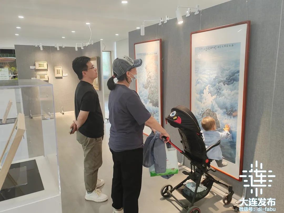 大连槐花香景点,大连槐花季美景