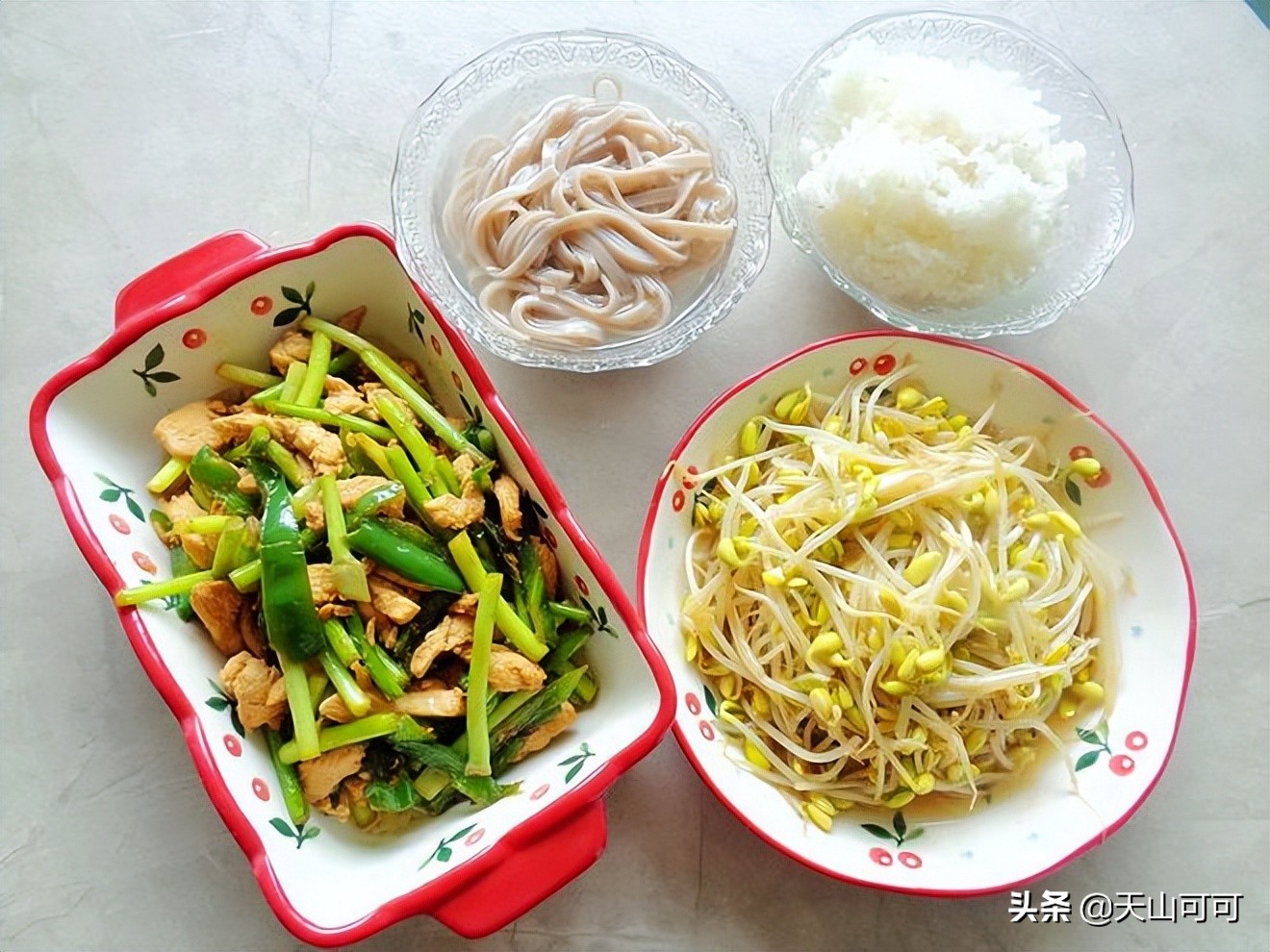 夏天晚上吃什么饭最好食谱,夏季晚餐吃什么下饭