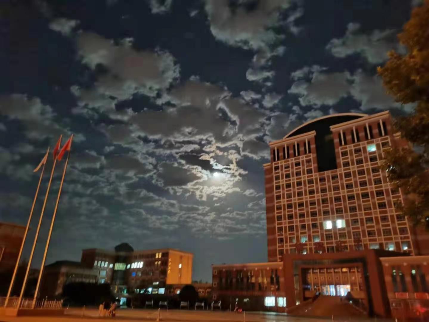 从“邢台学院”到“邢台大学”，差多少批“速成博士”