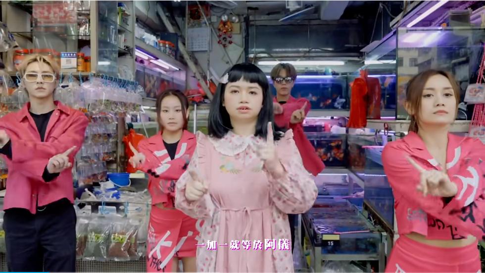 全香港男人的梦想,全香港男人的梦中情人袁咏仪