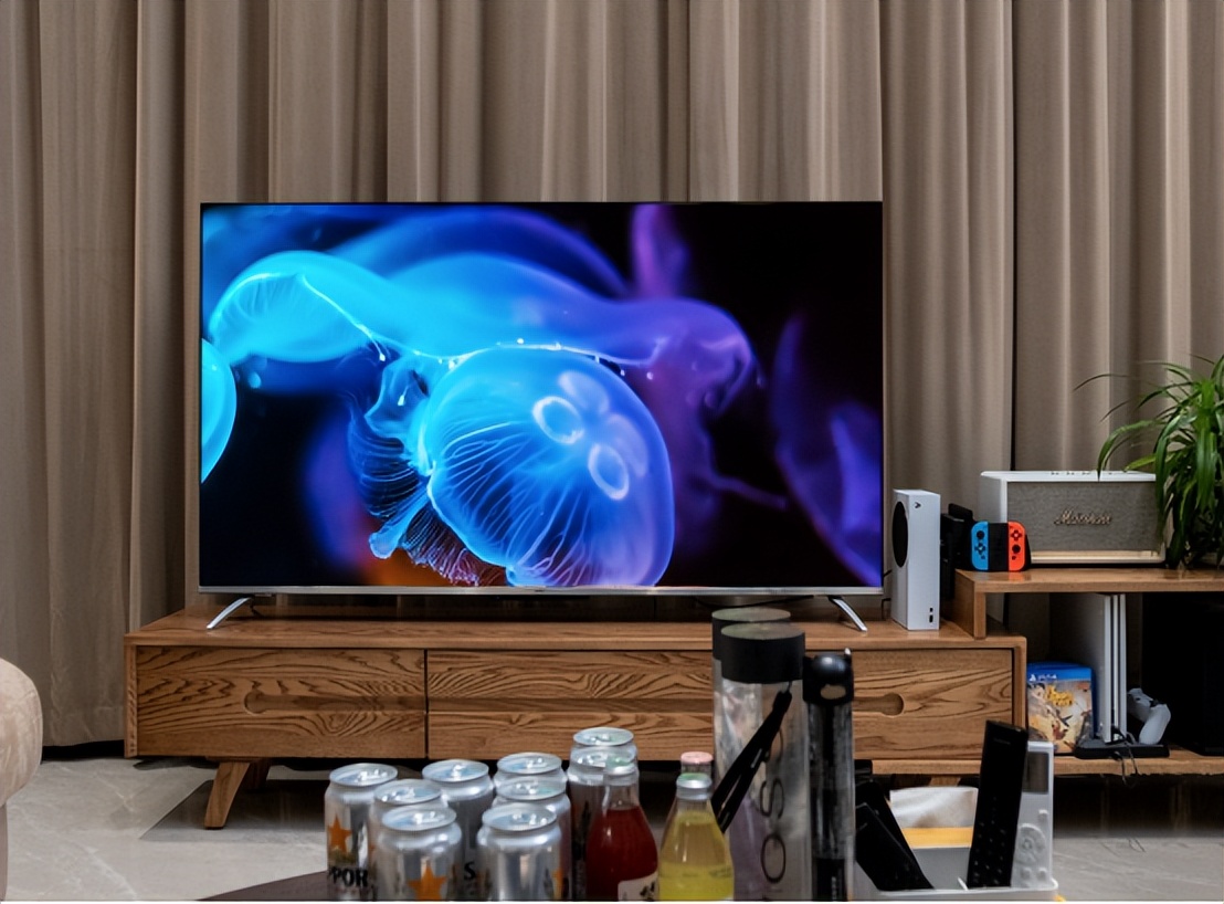 乐视还活着吗？乐视电视和小米电视哪个更值得入手？