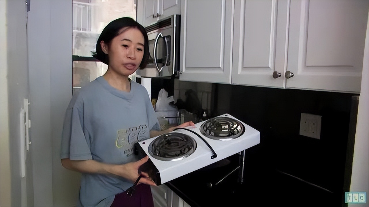 女白领20年不买内衣,女白领13年没买过衣服