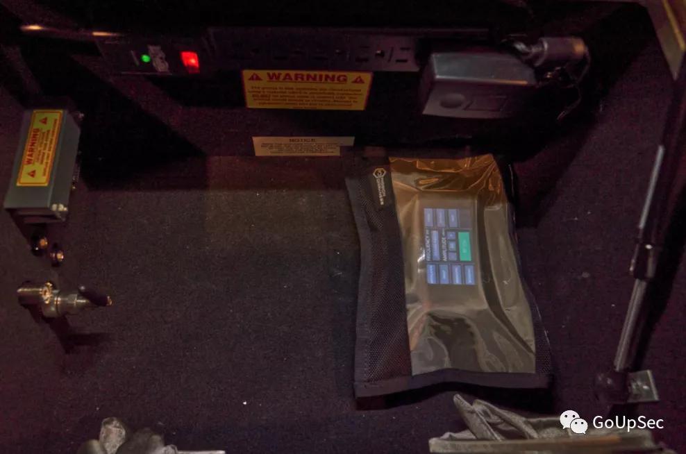 屏蔽手机信号的袋子还能定位吗,法拉第袋是手机屏蔽袋么