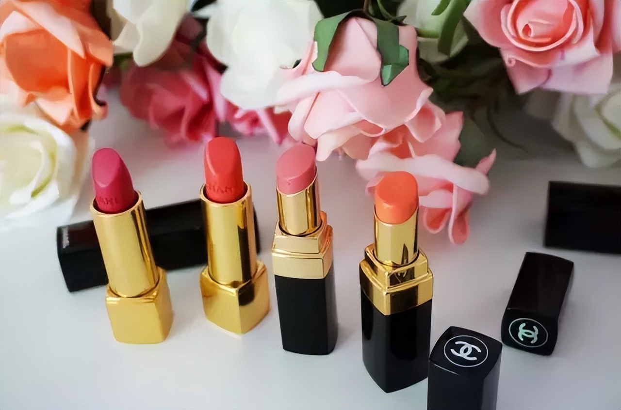 世界奢侈品牌背后的故事,奢侈品牌成长史