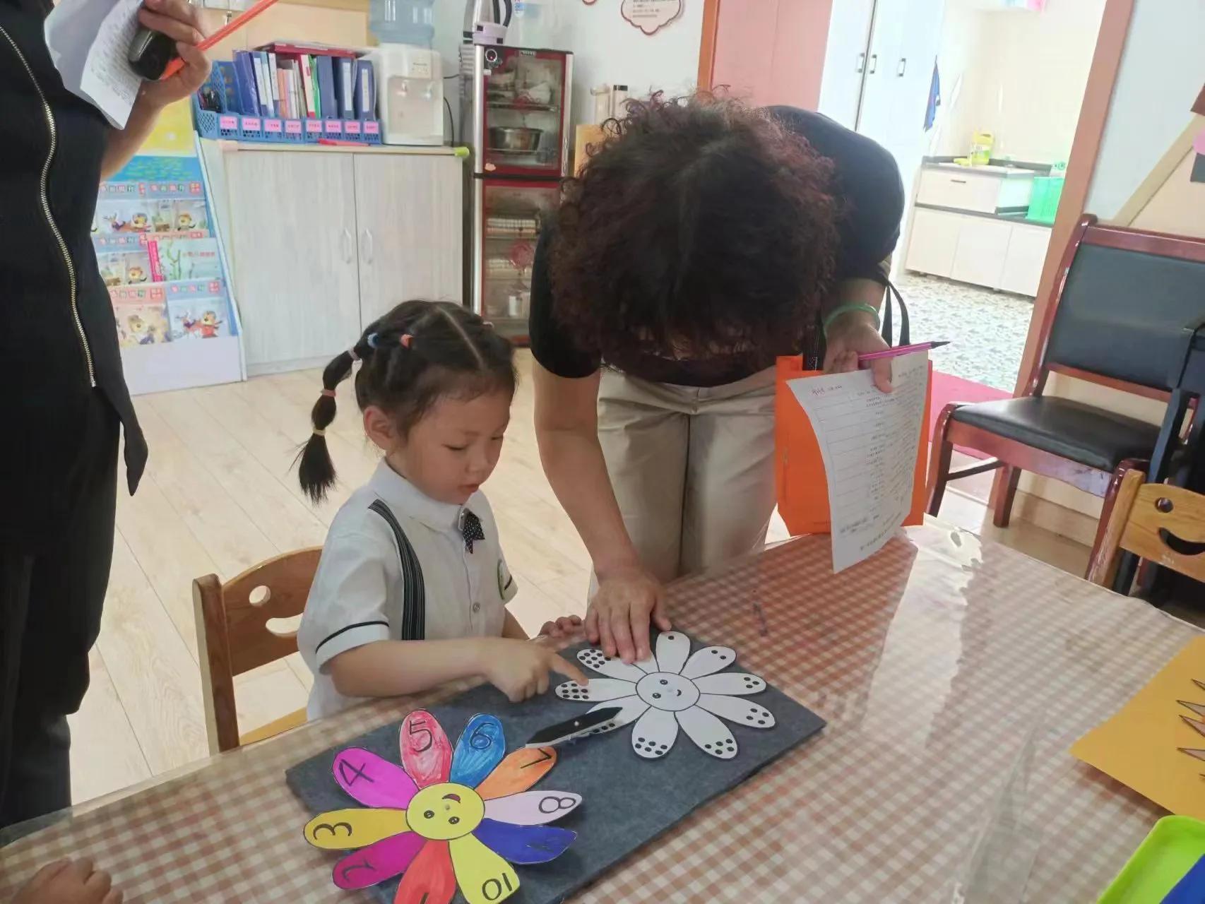 幼儿园班级开展家长助教通知,幼儿园小二班家长助教活动