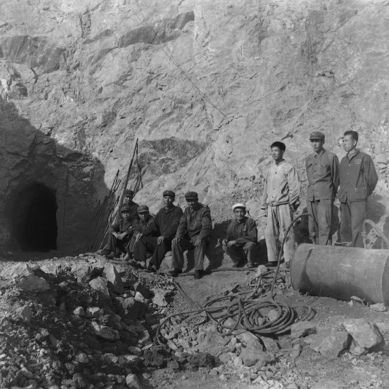 武钢乌龙泉矿生活区拆吗,武钢乌龙泉矿陶江燕