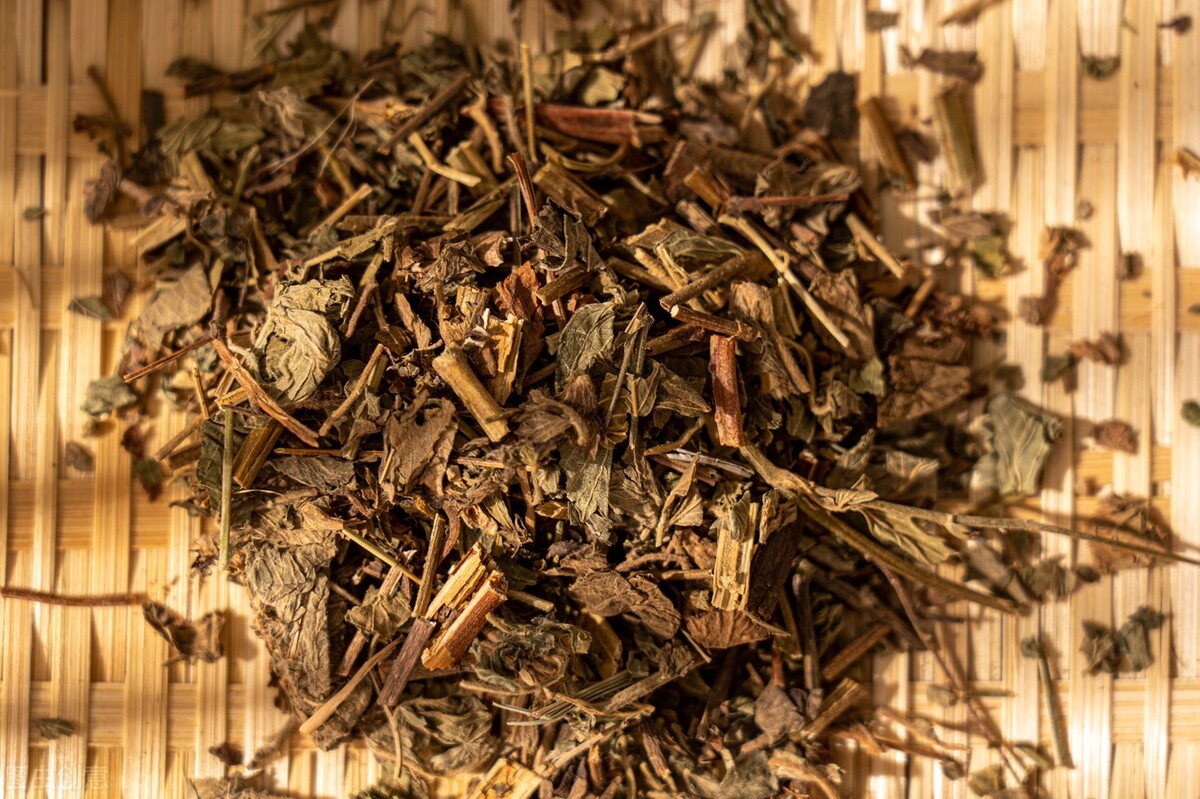 中医讲痔疮出血,痔疮应该凉血还是活血