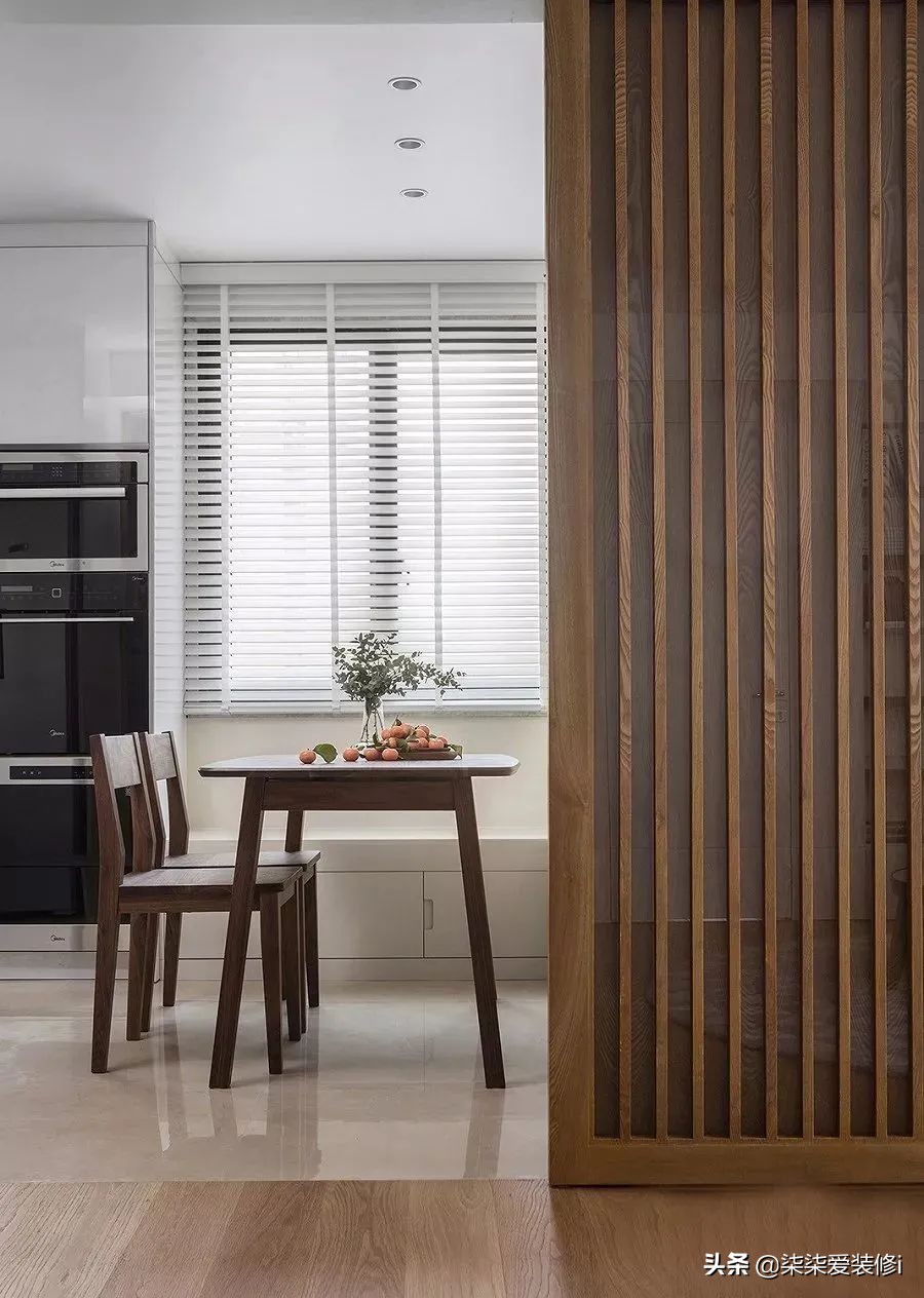 简约现代风小户型真实效果,110平方现代简约装修设计效果