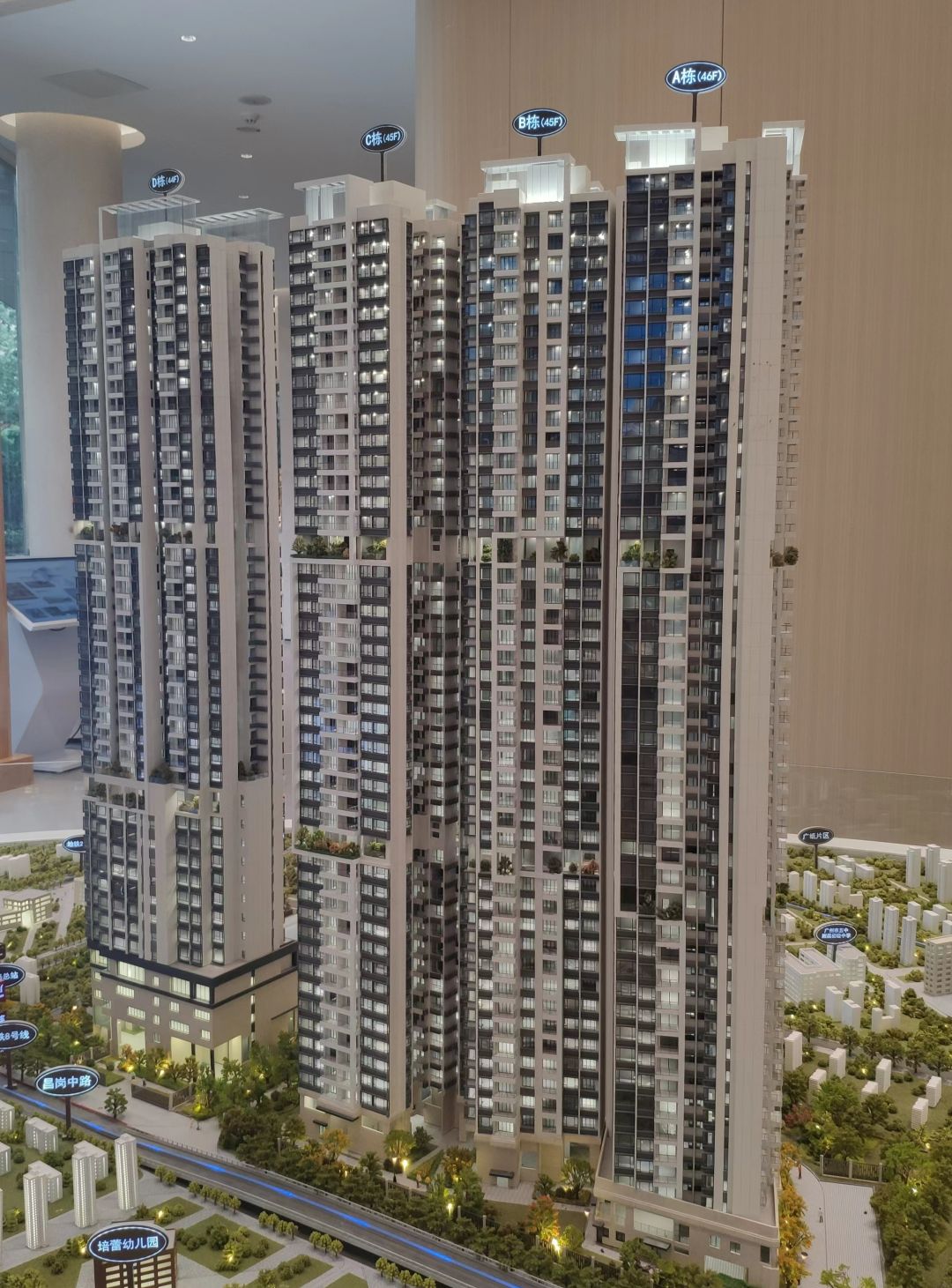 中旅天宸府：凭实力低调