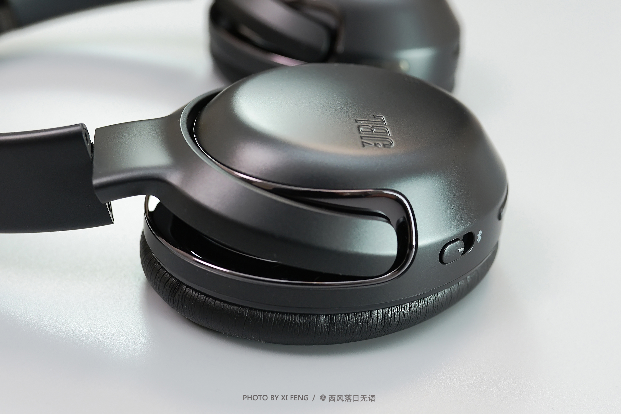 bose和jbl耳机哪个值得入手头戴,sonybose降噪头戴耳机选哪个