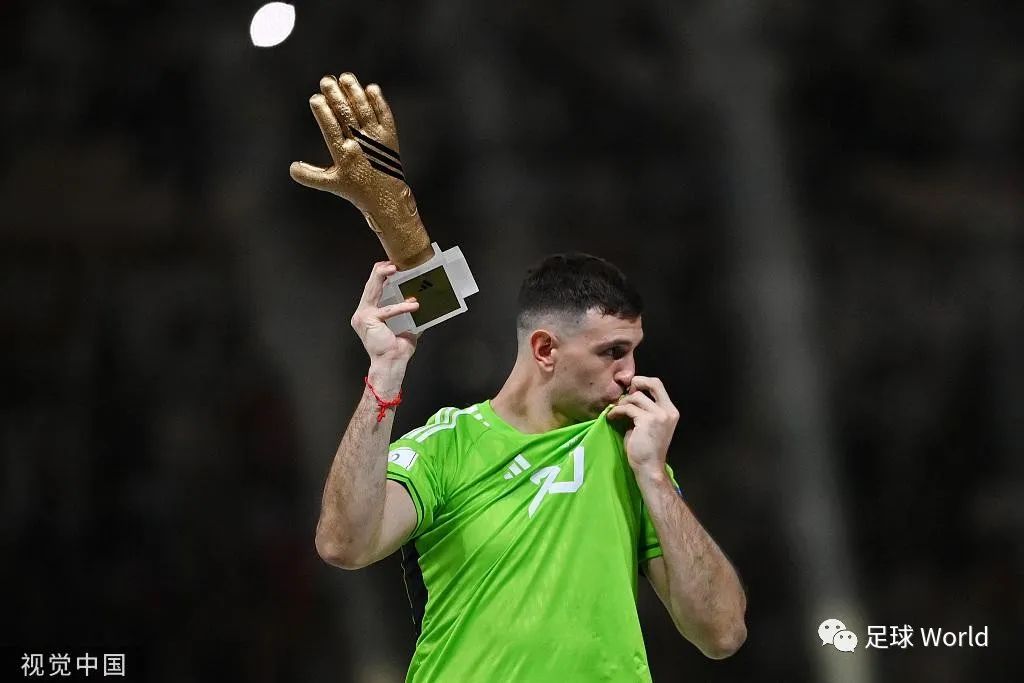 21世纪第一门将,21世纪最佳门将天下足球