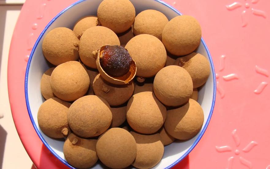 指甲如何看气血不足,怎么通过指甲判断气血不足