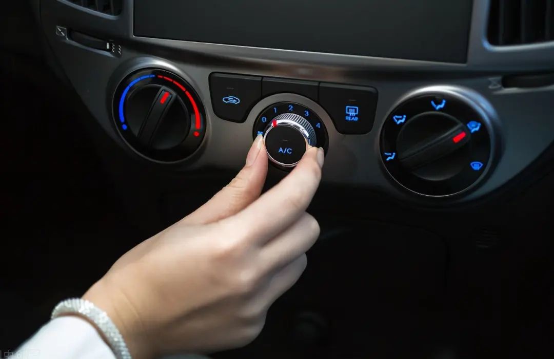车子要先关空调再熄火吗,先关空调再熄火是什么原因