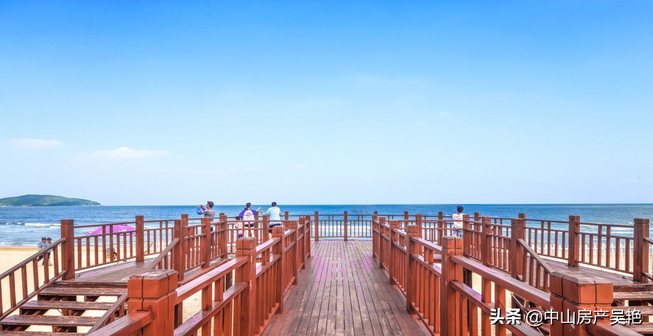 聚仁南海湾,月亮湾聚仁南海湾