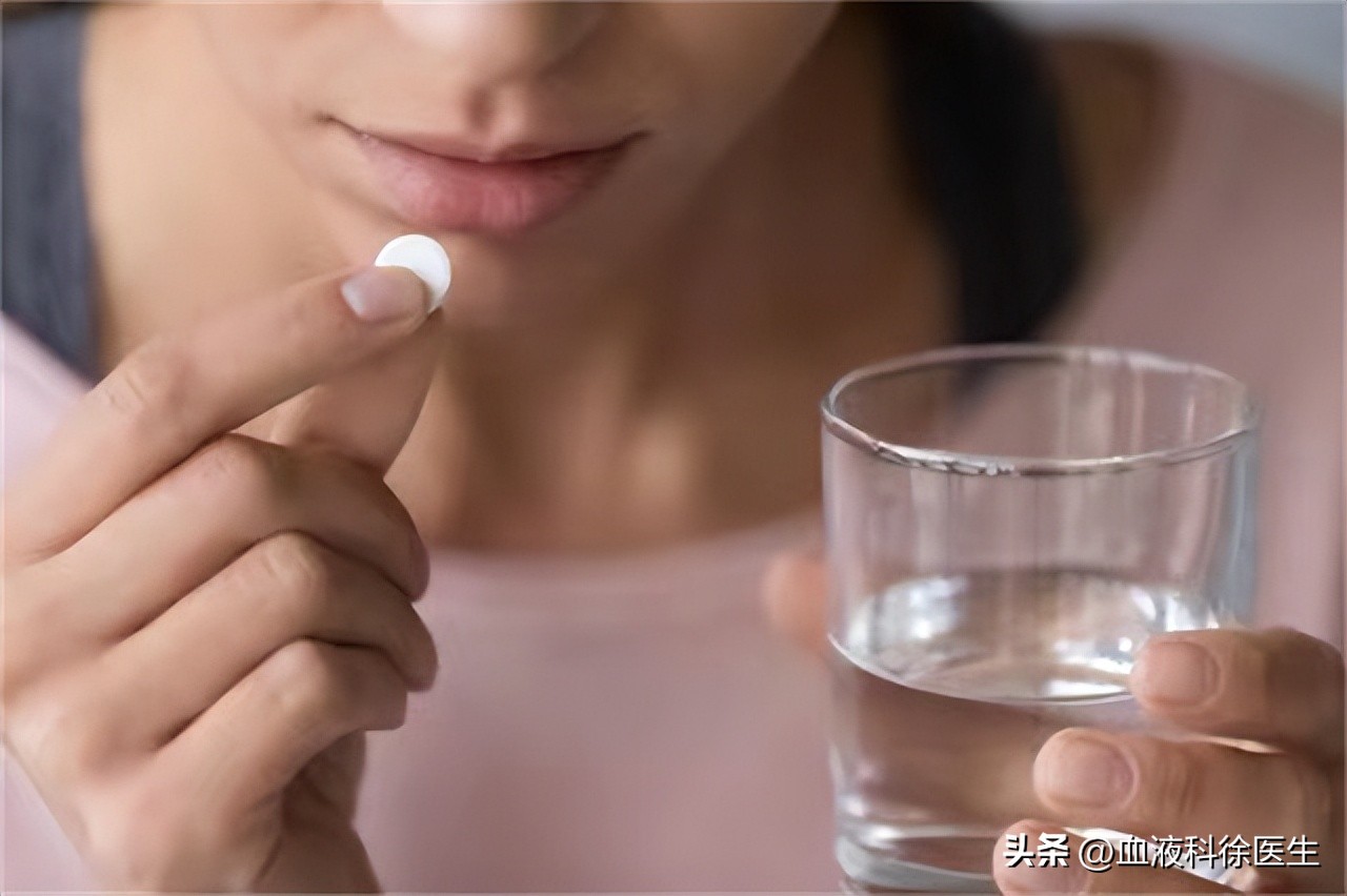 女性卵巢早衰还能有生育的机会吗,年轻女性身体出现11种症状需警惕