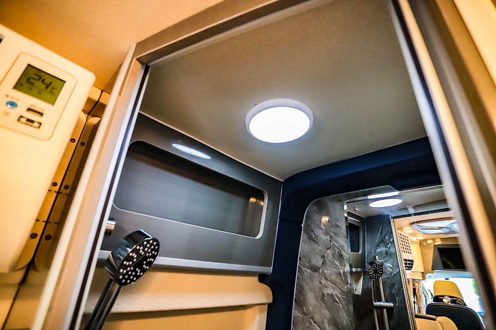 日常通勤长途旅行车,日常通勤的商旅房车