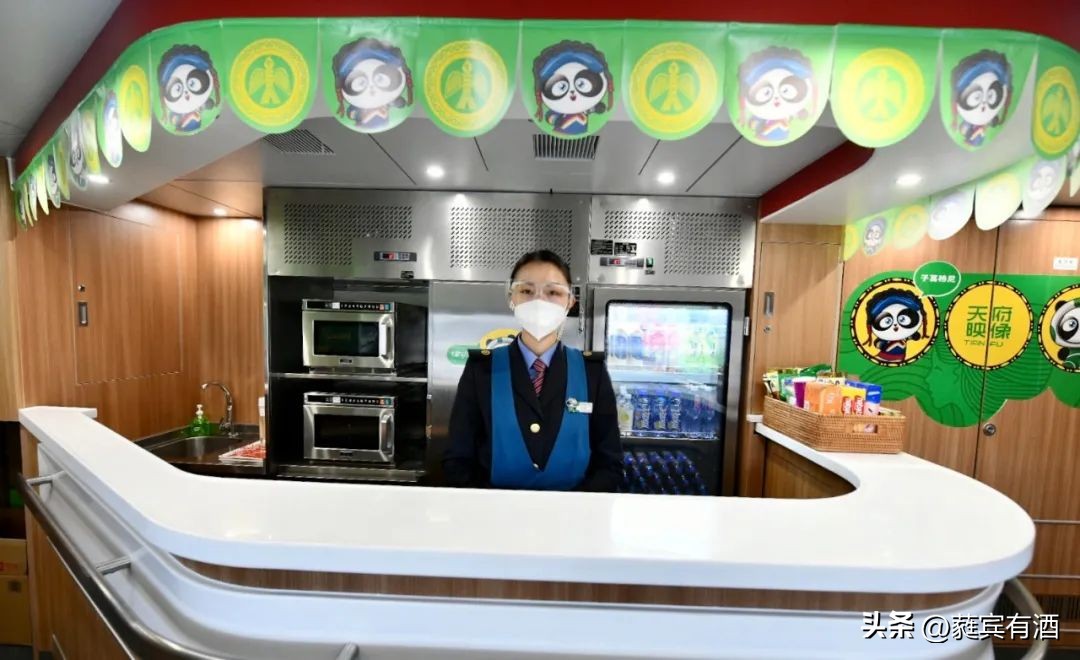 复兴号最新款动车组,复兴号双源动力动车组