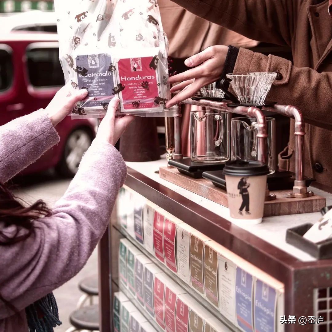 5000平米的咖啡馆,两百平方的咖啡馆