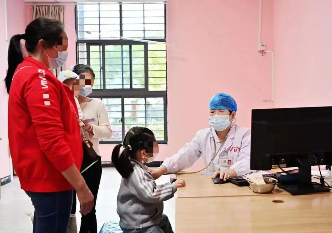 南安儿科诊室人数“爆棚”，流感仍在“狂飙”！专家给你支招