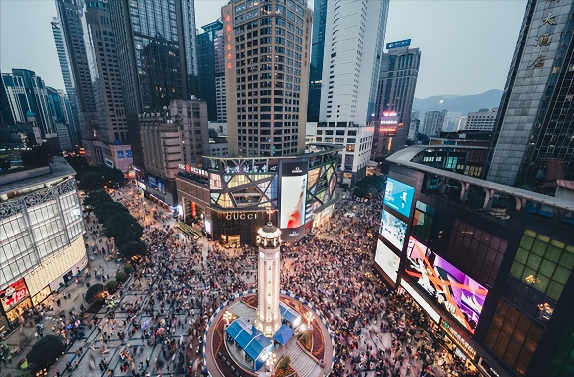 重庆解放碑附近旅游必去景点,重庆必去十大景点排名解放碑