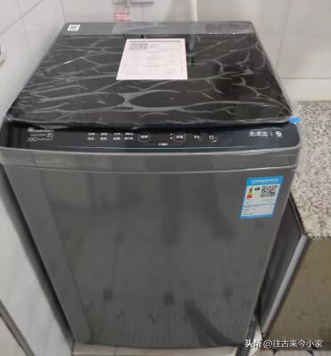 波轮洗衣机小天鹅还是松下好,小天鹅洗衣机波轮洗衣服会缠绕吗