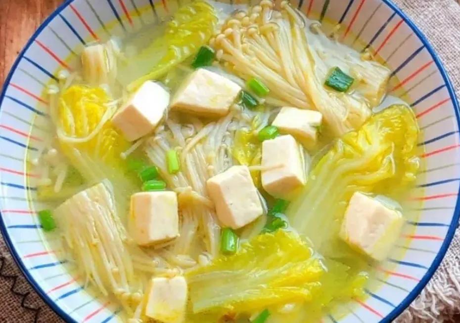 低脂低卡减肥食谱大全,减肥必备十大蔬菜热量低