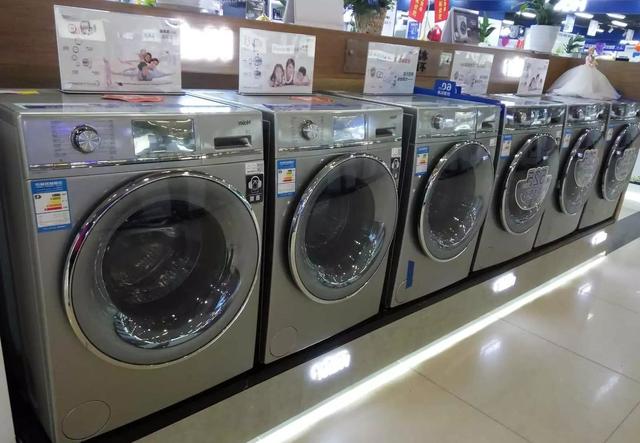 洗衣机买滚筒的还是买波轮的好,洗衣机买滚筒还是买波轮比较好