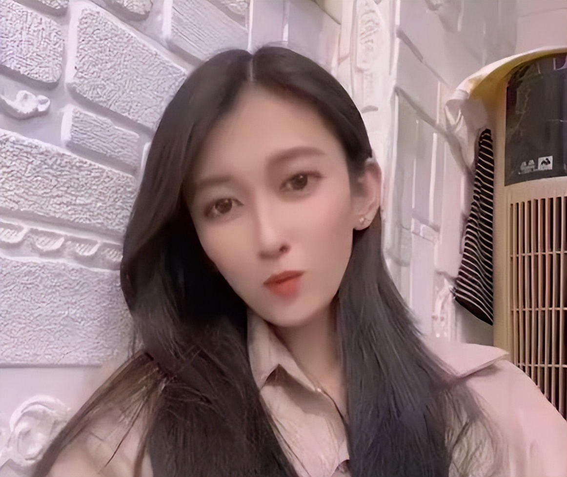 养父的花样年华二丫绑架了,二丫被绑架结婚