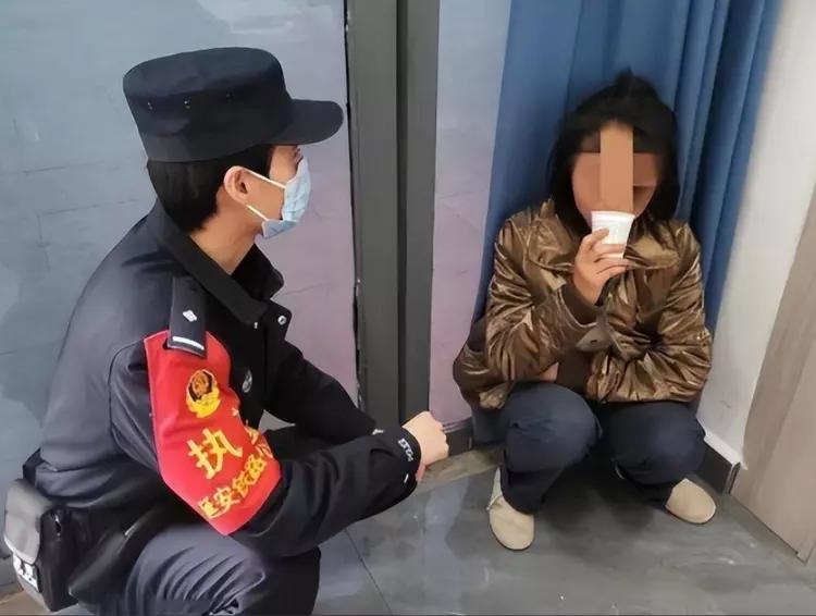 醉酒男子强奸42岁大妈！醉酒男子因酒精过量导致昏迷不醒！