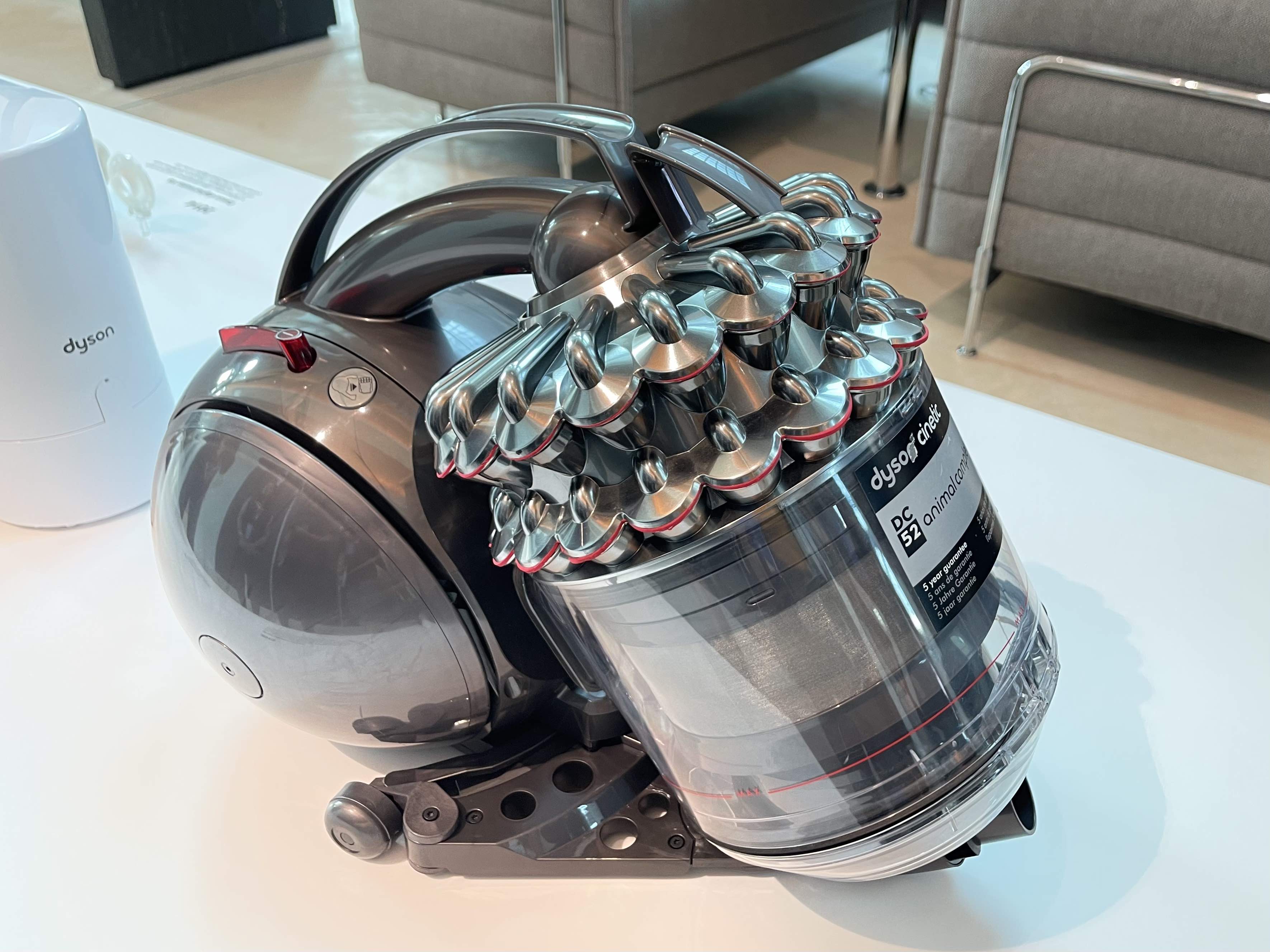 戴森集团总部在哪里,戴森科技深度解析