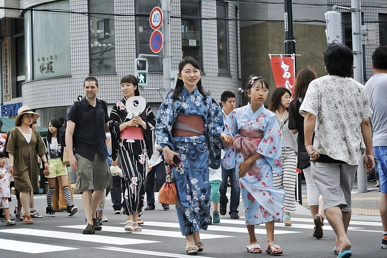 日本人为什么不用网购,日本为什么网购这么少