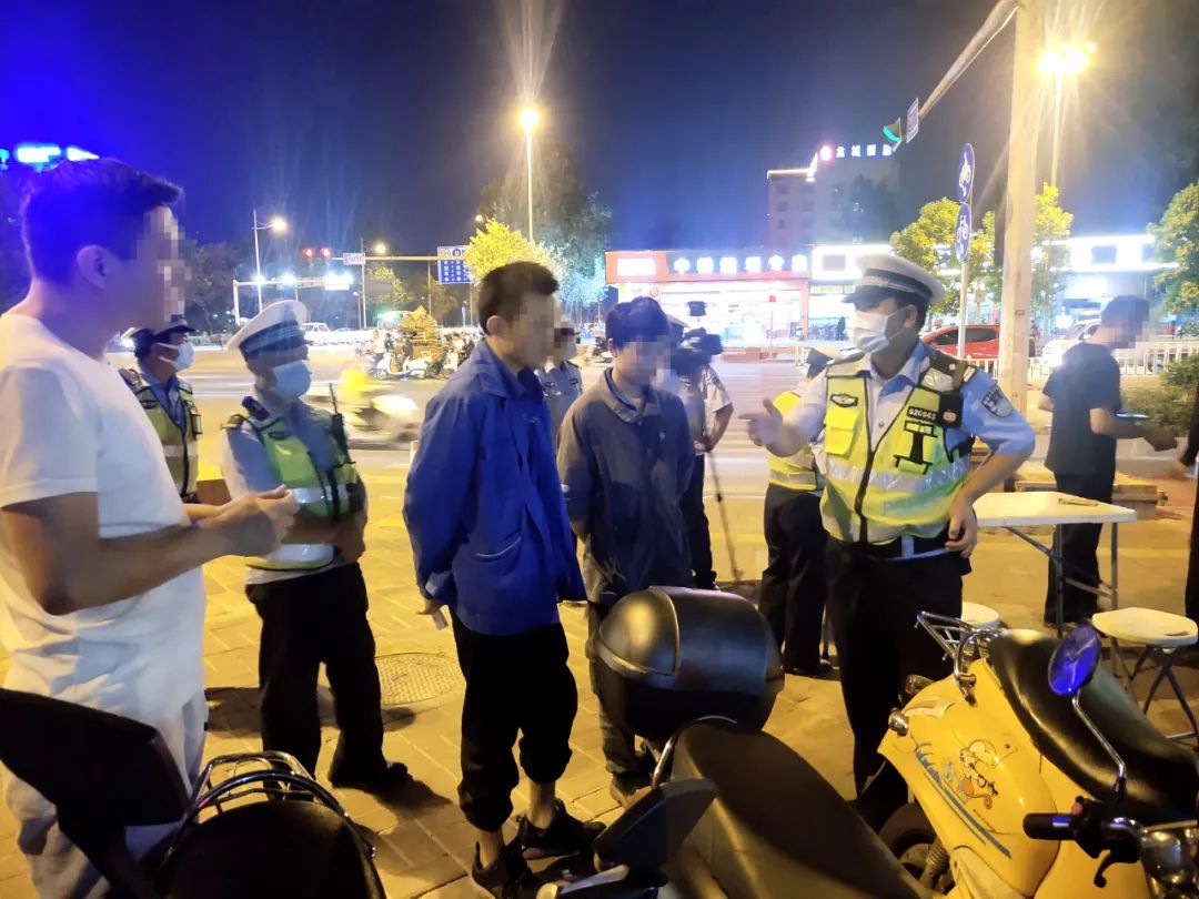 在柳州电动车上什么牌是正规的,柳州电车牌照怎么区分真假