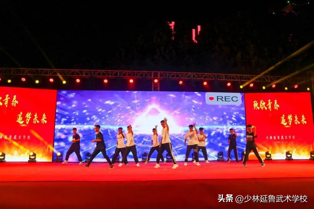 鑷存暚闈掓槬绛戞ⅵ鏈潵鍥㈣,鑷存暚闈掓槬鑷存暚鏈潵