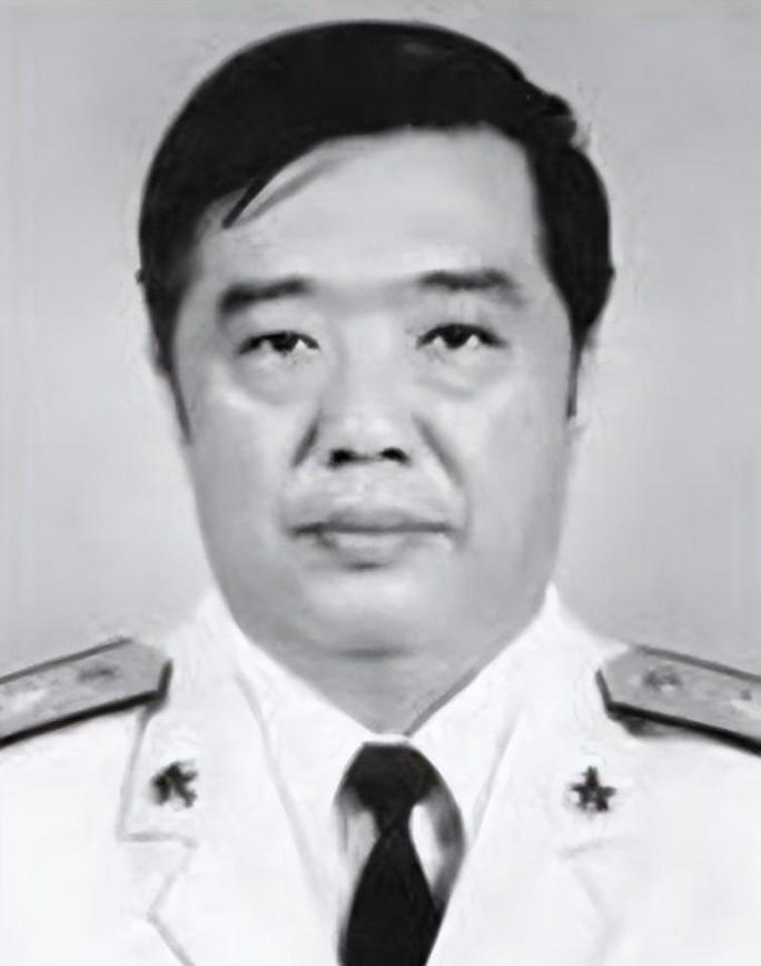 中国花2000万美元买下瓦良格号，舰内是否有图纸？多年后揭开真相