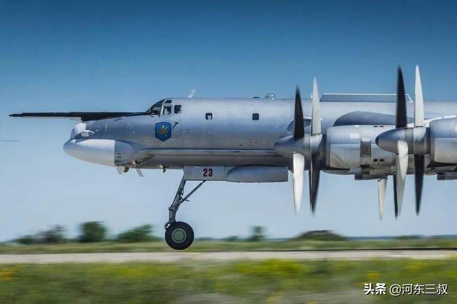 图22与轰6k,图22m和轰6k