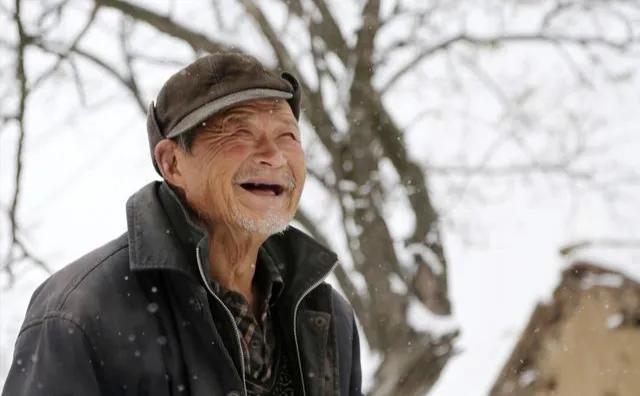 孤独的等待完整版,孤独的等待撕心裂肺