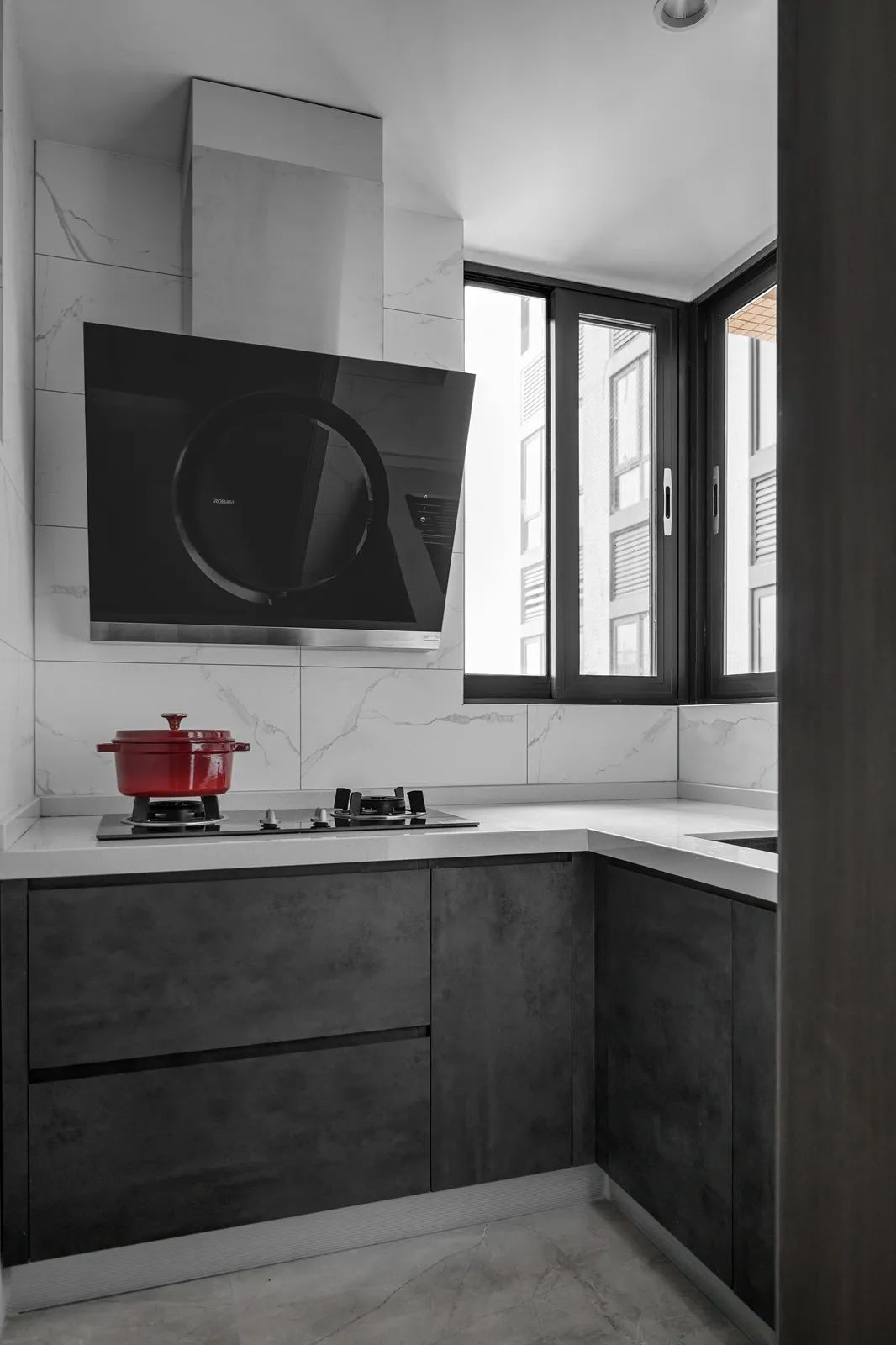 96平米现代轻奢公寓,96平方现代轻奢