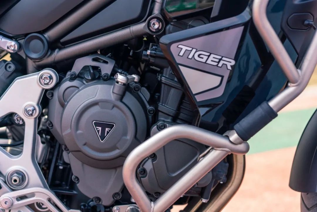 凯旋tiger1200配置对比,凯旋1200tigergtpro测试