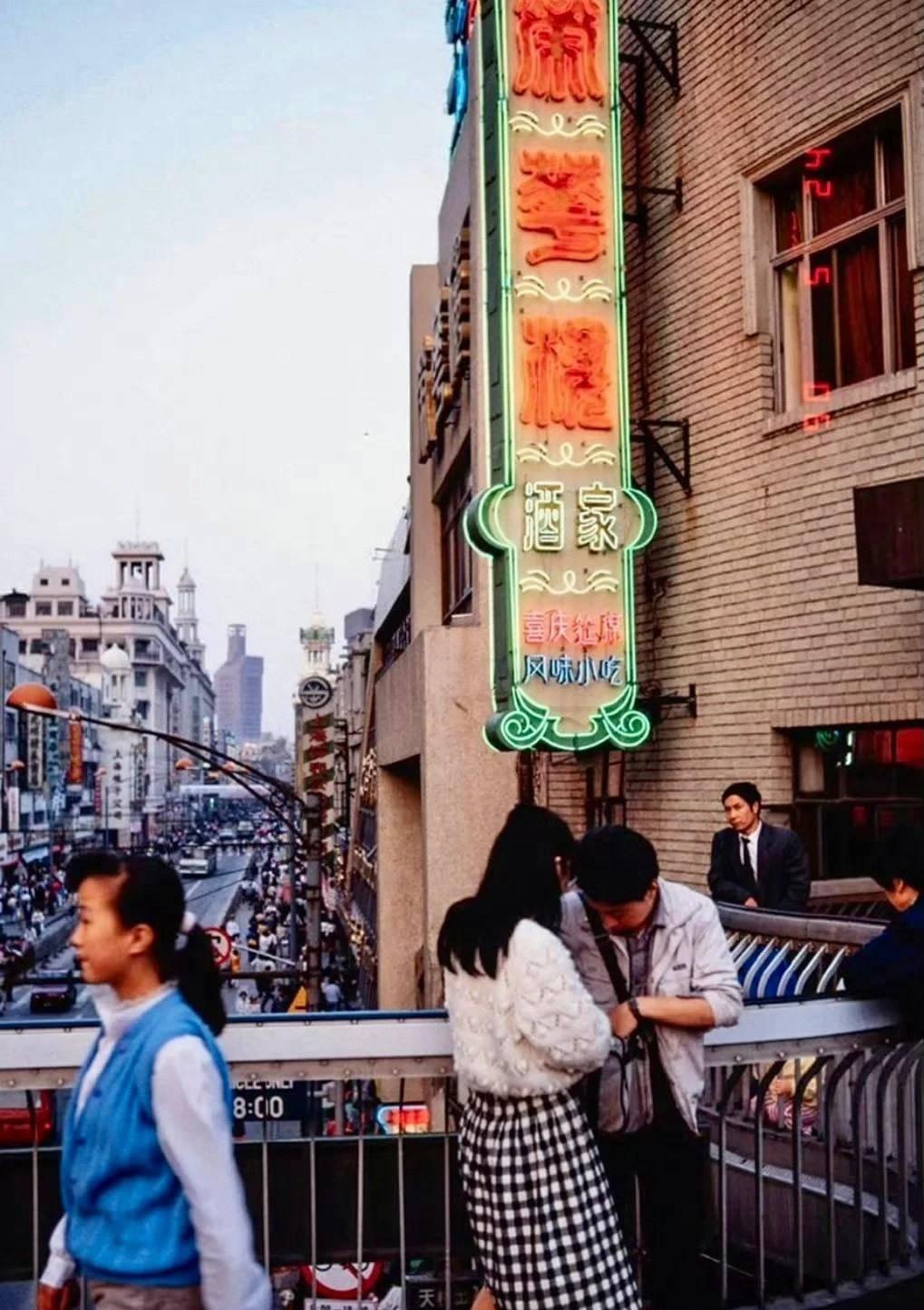 日军日记：*安妇慰**不服从管教，我很愤怒，用*刀刺**插入她的*体下**